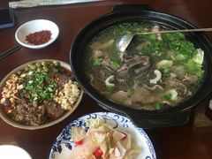 -谢老五跷脚牛肉·非遗传承店