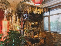 -大匠工房古船木艺术餐厅·猪肚鸡专门店(长白仙岛店)