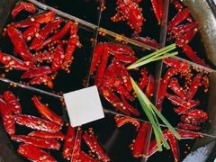 -正贰捌经重庆老火锅(建设路店)