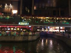 -维也纳酒店(深圳国际会展中心沙井上南店)