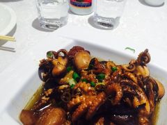 -赶海部落海鲜城(海阳路店)