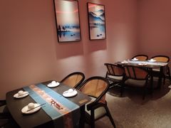 -鸽子侯·家宴·平价海鲜(市图书馆店)