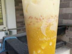 大颗杨枝甘露-瑞幸咖啡(浙江大学紫金港校区店)