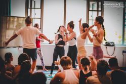 -无界瑜伽普拉提