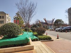 -七彩云南古滇温泉山庄
