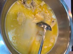 -鲜入围煮花胶鸡海鲜火锅