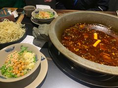 -石锅苗苗鱼(武汉首店)
