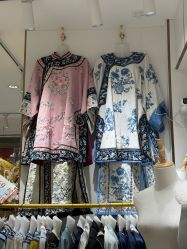 -梦回汉唐汉服旗袍体验馆(拙政园店)