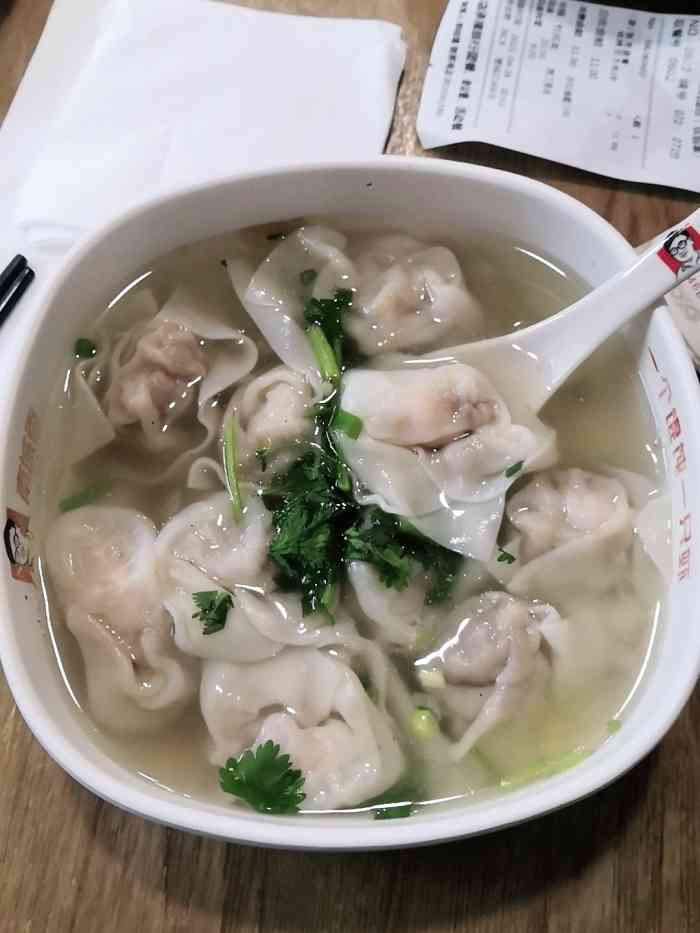 南城香(富贵园店)-"午餐甑选"南城香",一份馄饨,一份蒜蓉小.
