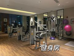 -上海漕河泾万丽酒店