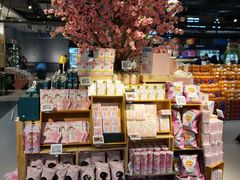 零售区-盒马鲜生(龙德广场店)