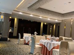 -御花园酒店(希尔顿店)