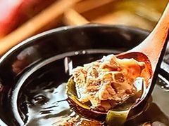 -八府香鸭·啫啫煲(华山路店)