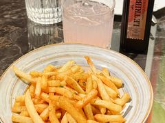 -LESCEDARS Brasserie Bistro香柏树