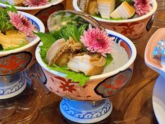 -龙悦湾酒家·八阵鱼生·渔人码头店