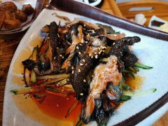 -毛辣果·贵州红酸汤牛肉火锅(西单店)