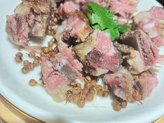 -嫩芽 ·地道重庆菜(十八梯露台夜景店)