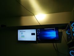 -VR间客漫虚拟现实体验馆(汉街店)