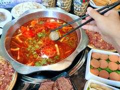 -小牛家村·贵州黄牛肉火锅(梦想小镇二分店)