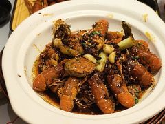 -肥肥虾庄·金牌油焖大虾(汉口城市广场店)