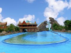 -七彩云南欢乐世界