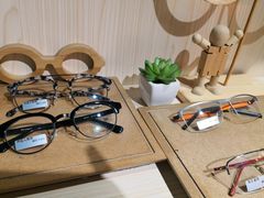 -Trend1881视光·蔡司视觉(领展广场店)