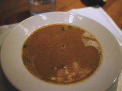 波士顿龙虾浓汤-非常时髦餐厅VUE Restaurant(外滩茂悦大酒店)
