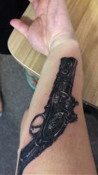 -Undefined Tattoo 未命名纹身工作室