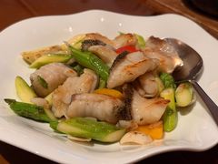 莴笋百合炒老虎斑-华尔道夫酒店·紫金阁