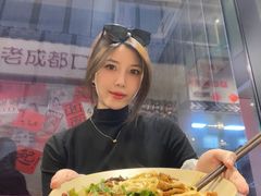 -方铲铲·成都板凳面(滨江银泰店)