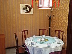 包厢-满堂春特色餐馆