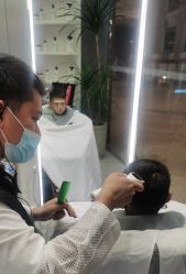 -PE SALON