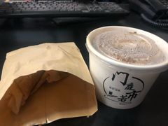 -门庭若市豆浆油条(恒生广场店)
