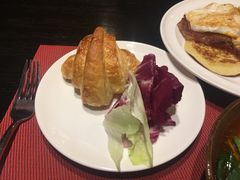 -沁香庭中餐厅·川粤菜(重庆高新假日酒店)