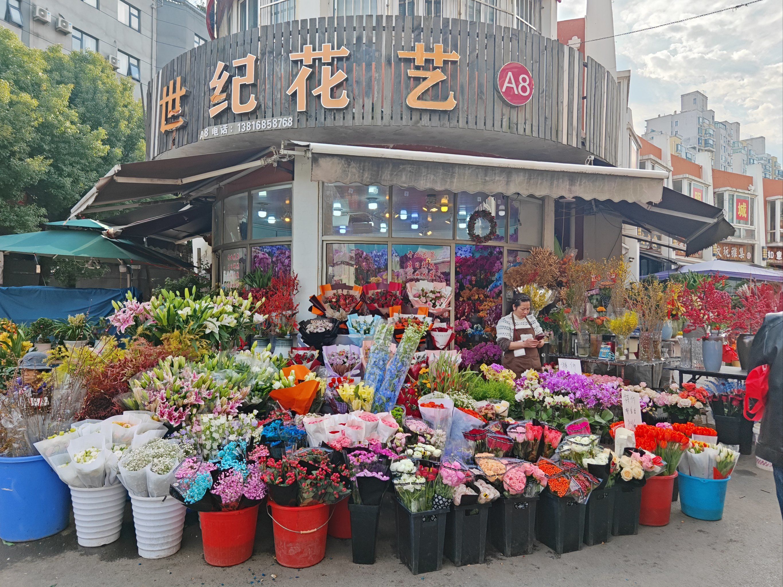 上海市区最大的花鸟市场