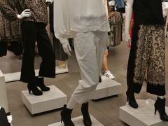 -H&M(鹏欣水游城店)