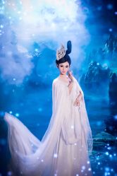 点击看大图 -九月鹰飞汉服摄影工作室
