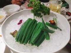 -贝勒爷·酥不腻烤鸭