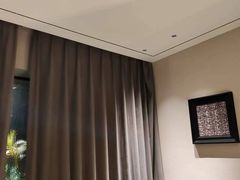 -万泊酒店(长沙五一广场国金中心店)