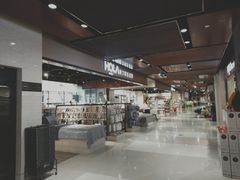 -中百生活剧场(泛海城市广场店)
