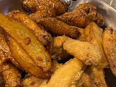 原味炸鸡和酱油鸡双拼-MI WU FACTORY米屋美食工厂餐厅(绿地店)