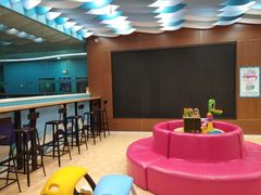 -Swim斯卫姆国际儿童游泳中心(红博中央公园店)