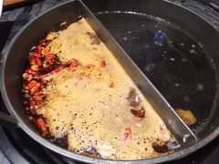 -热火朝天鲜切牛肉火锅(南强街巷店)