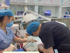 -极光口腔·矫正种植修复(锦江店)