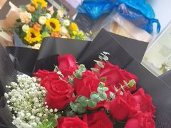 -亭亭鲜花店(中山北路店)