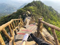 -罗田薄刀峰风景区
