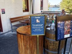 -Ribs & Burgers The Rocks