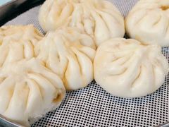 猪肉大葱包子-石饮红星包子(中山路店)
