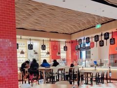 -城市大道红炉披萨烘焙坊