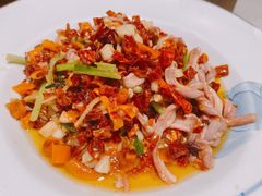 -佬麻雀·剁椒鱼头(京基KK One店)